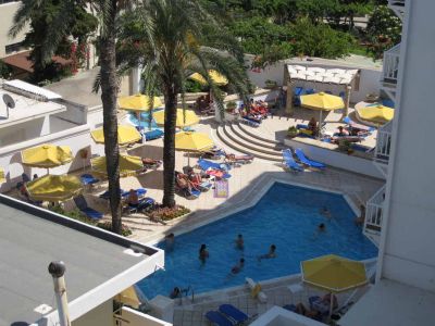 Uima-allas
Hotellin uima-allas
